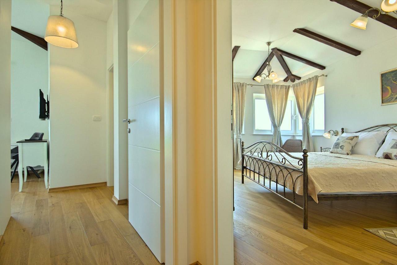 Villa Vespera Rosini Exteriör bild