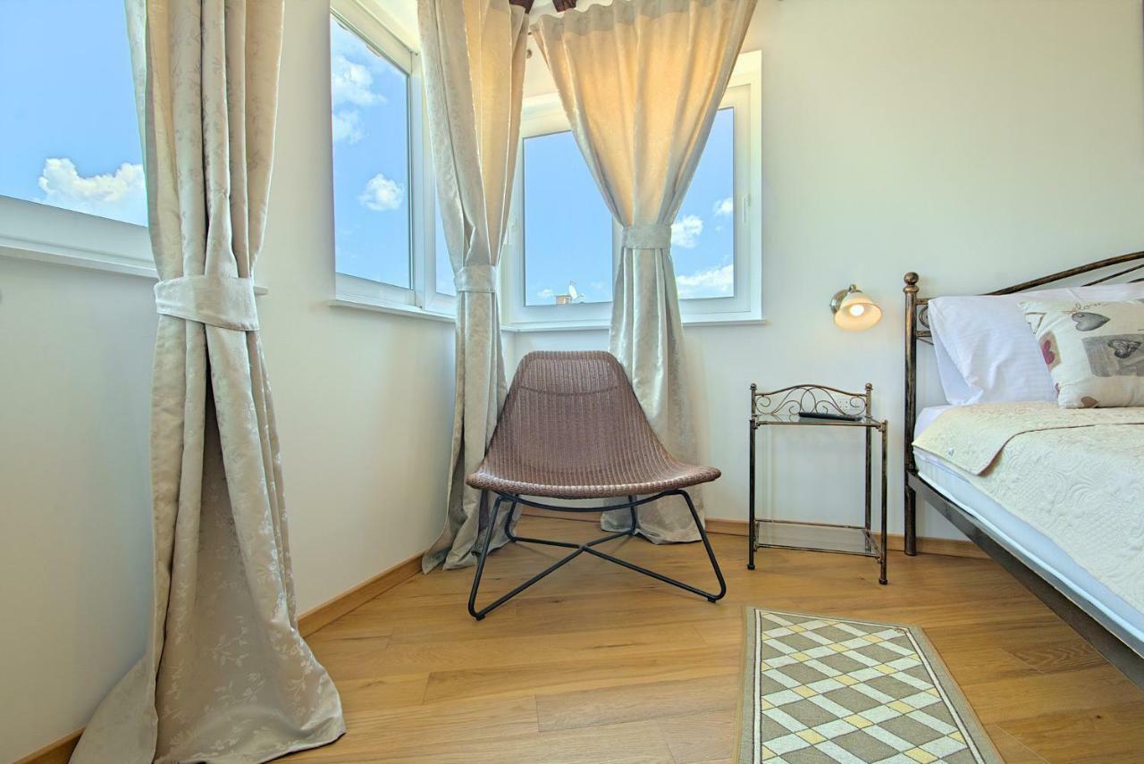 Villa Vespera Rosini Exteriör bild